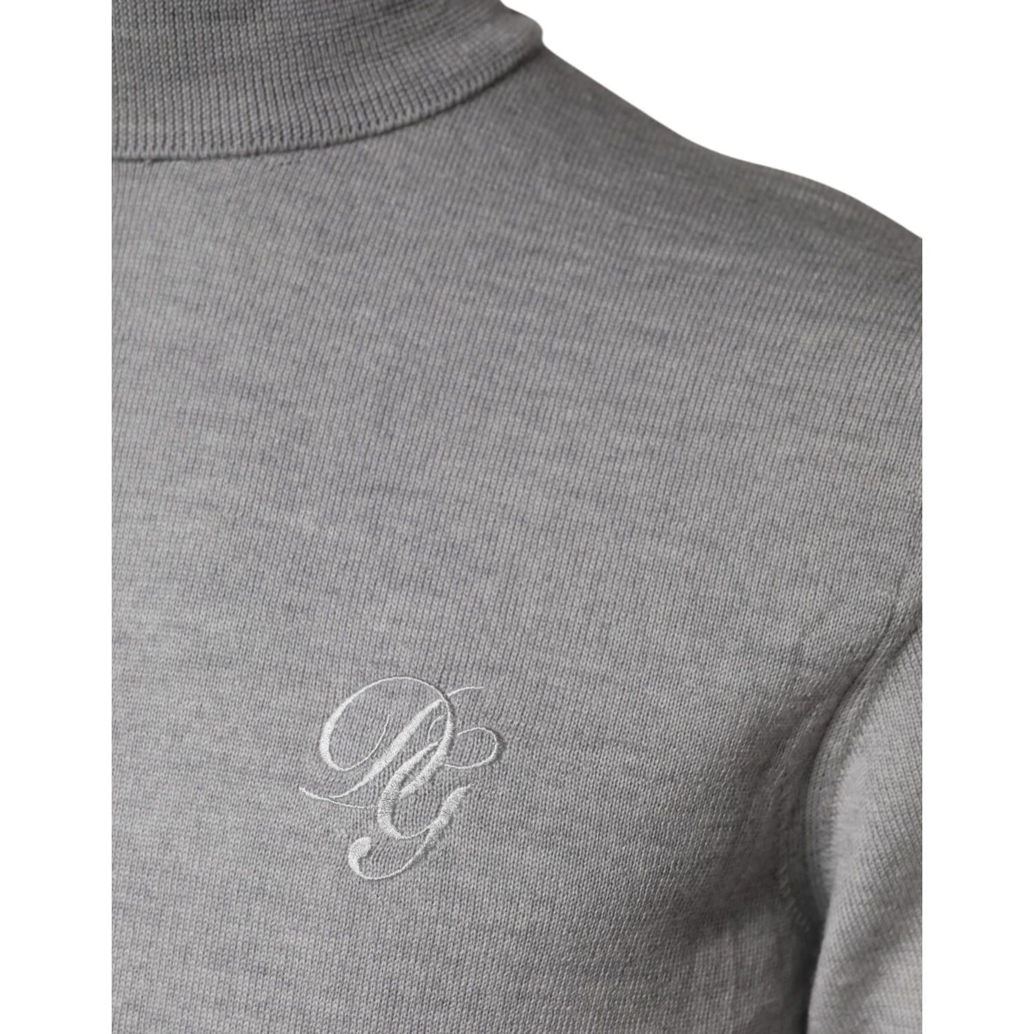 Gray LongSleeve Turtleneck Pullover Sweater