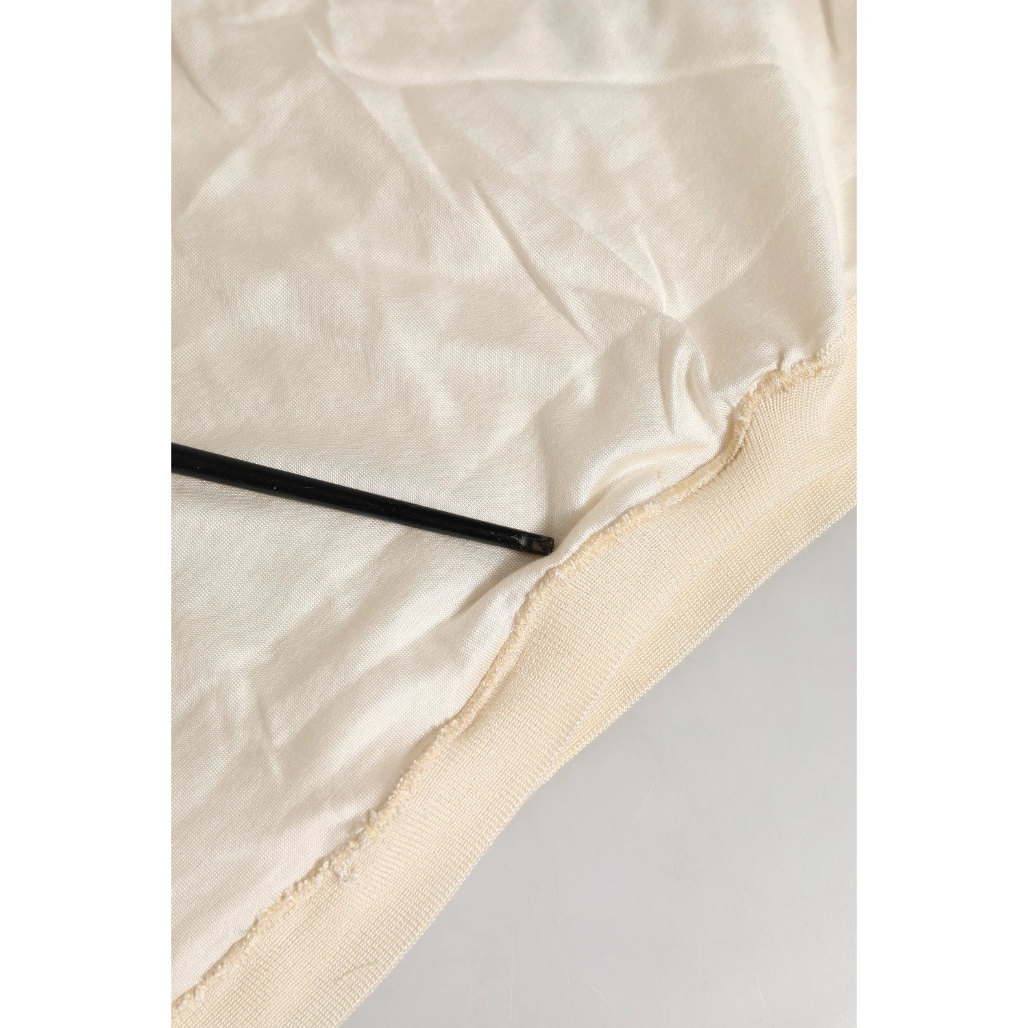 Off White Silk Henley Short Sleeves T-shirt