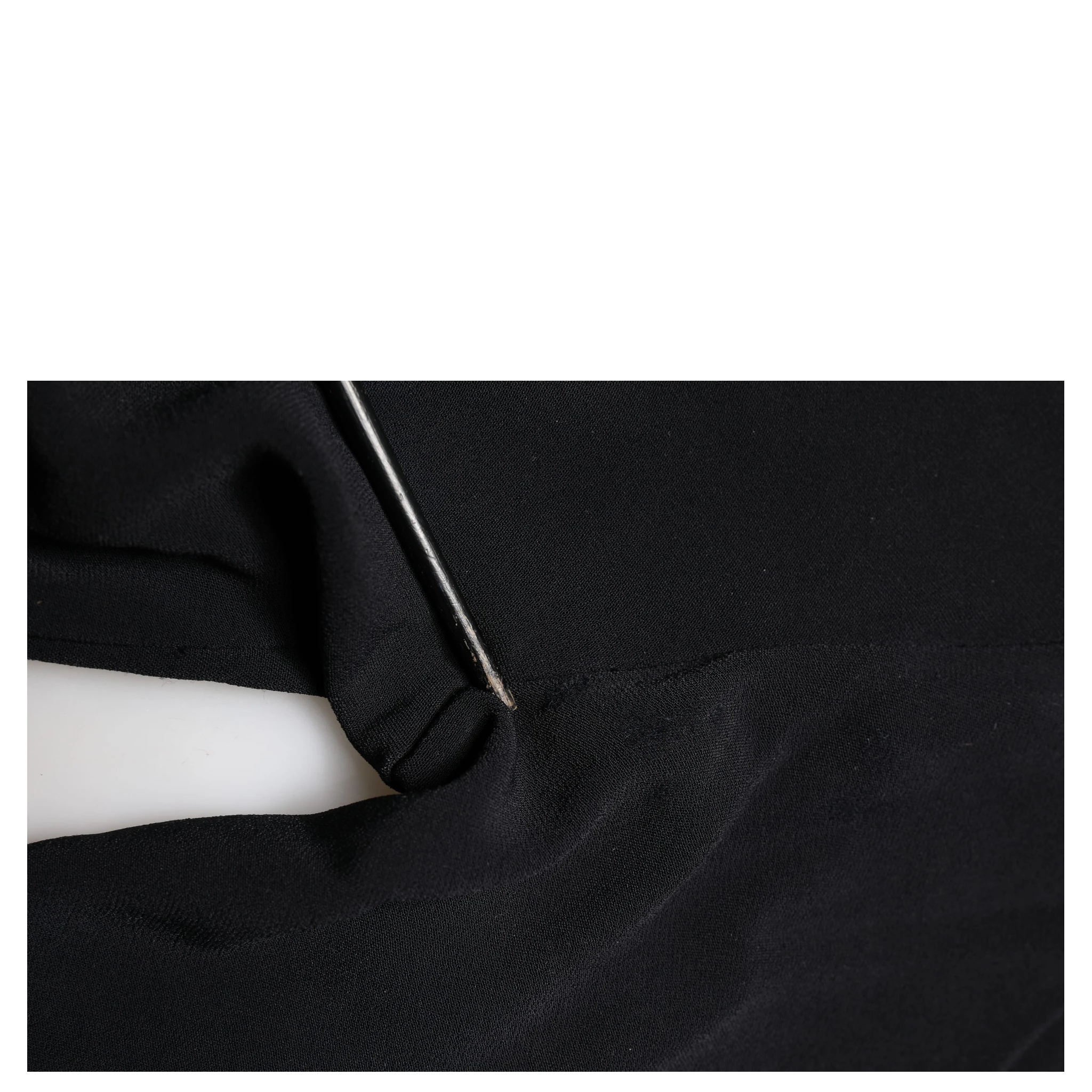 Black Viscose Mid Waist Cropped Women Pants