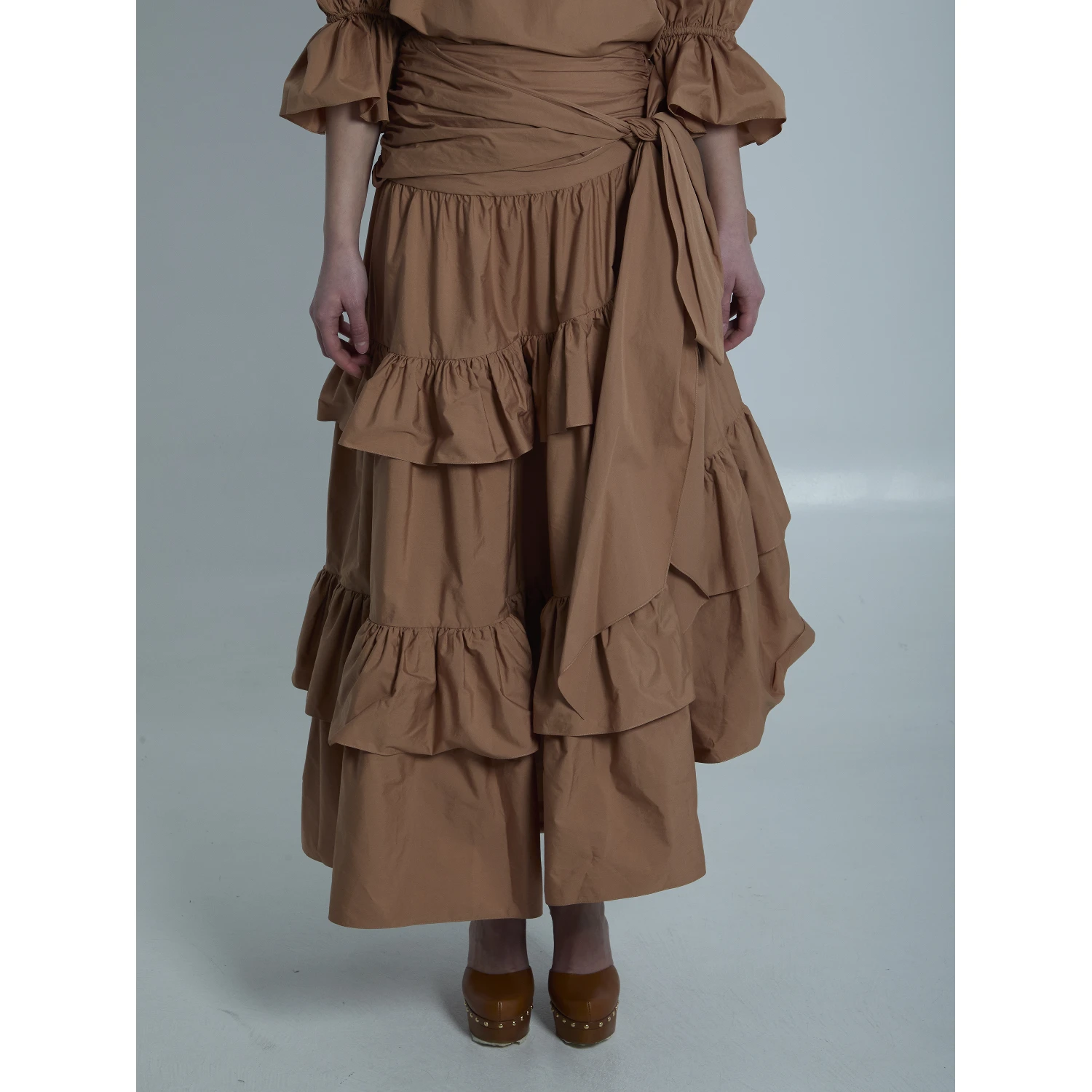 Maxi skirt with ruffles