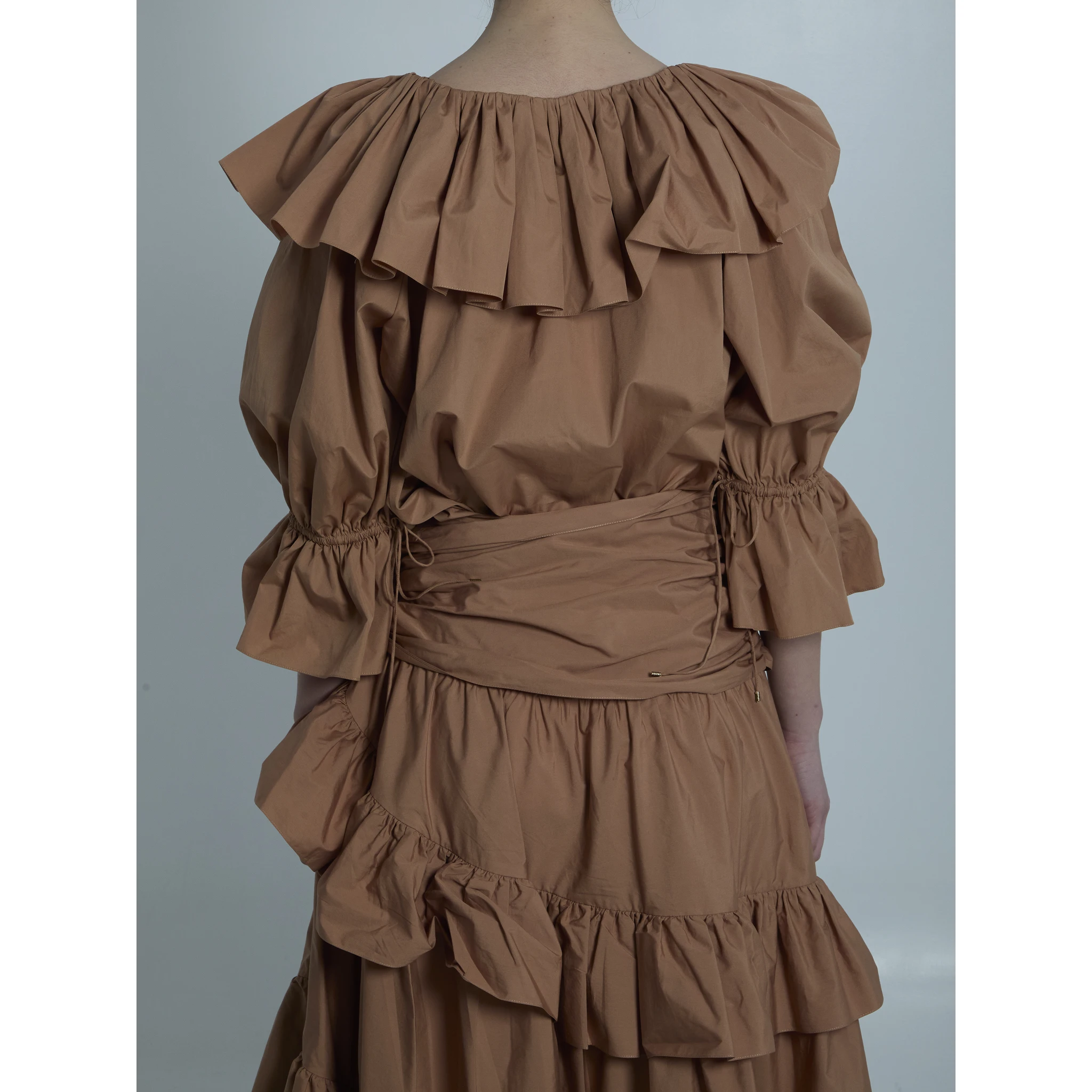 Maxi skirt with ruffles