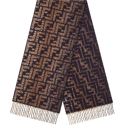 أوشحة فندي بنية اللون