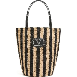 حقائب فالنتينو جارافاني.. بيج