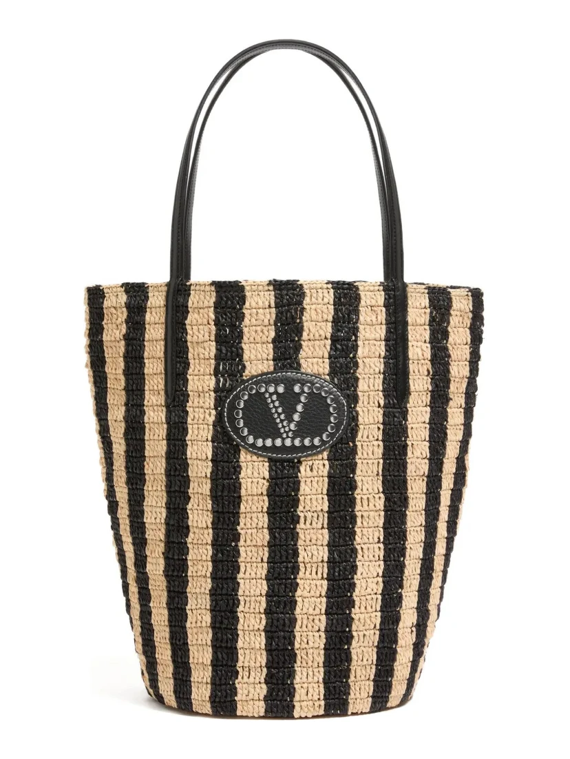 حقائب فالنتينو جارافاني.. بيج