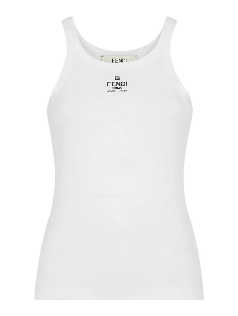 بلوزة فندي بيضاء