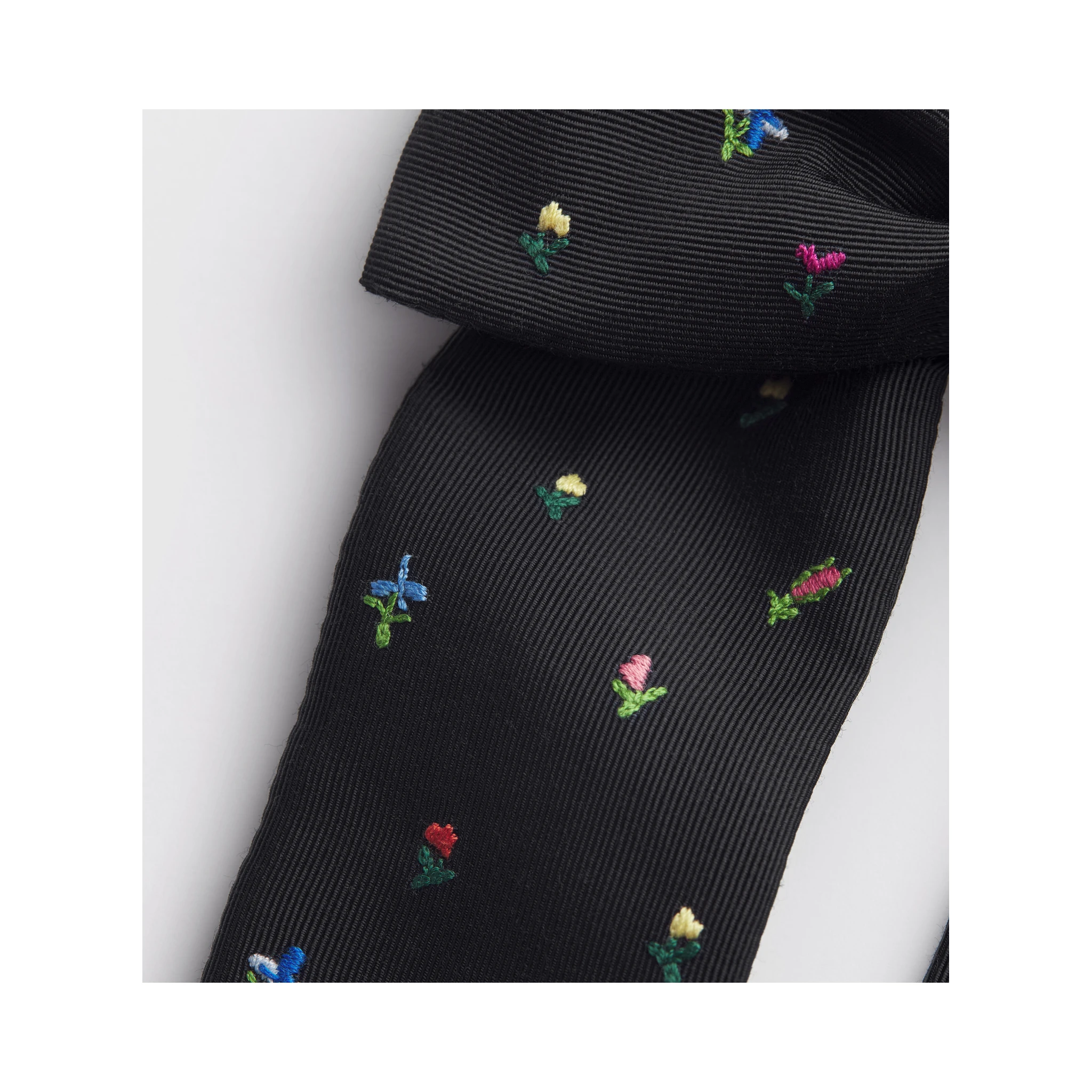 "Dior Twist Revolution Flowers" hair clip