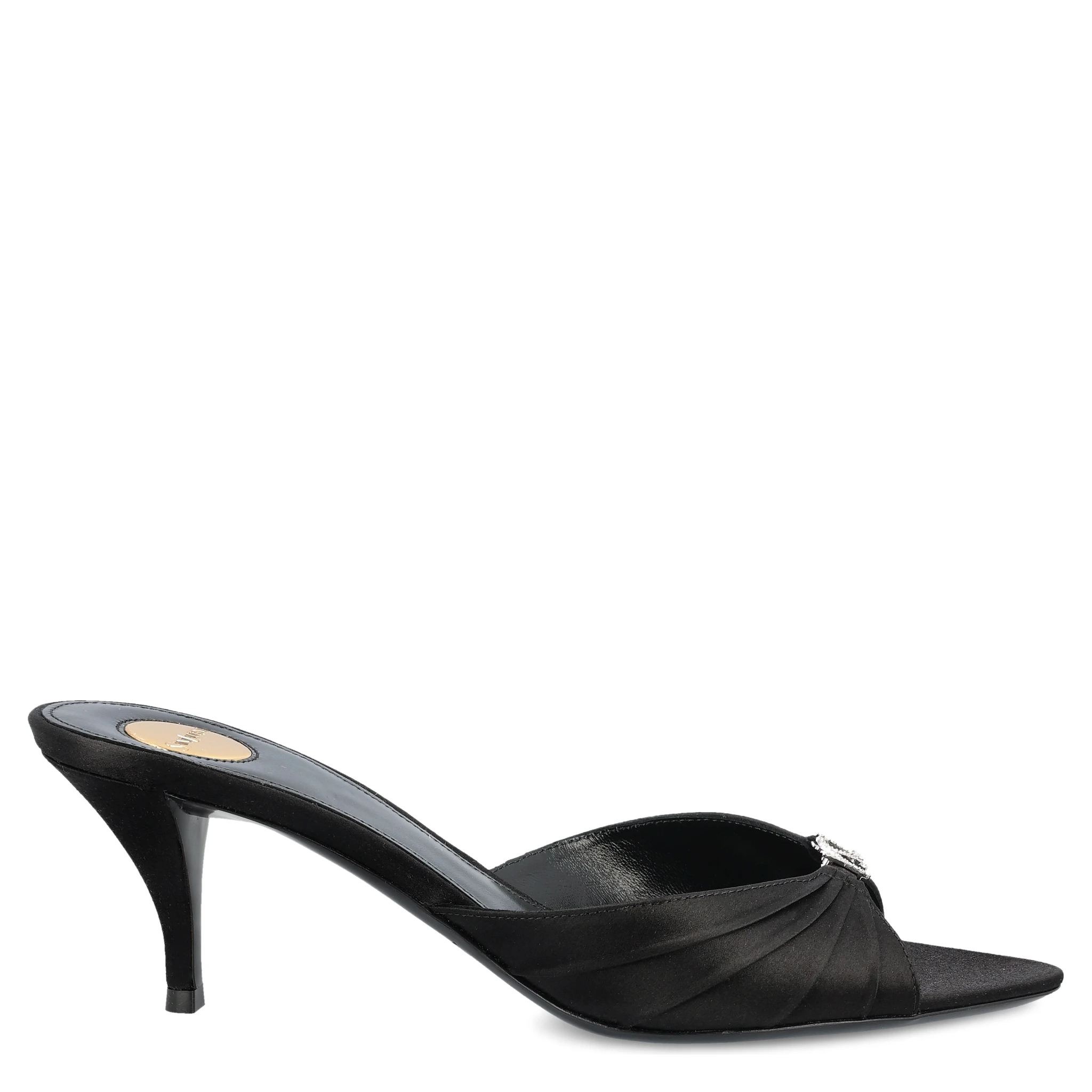 صندل سان لوران أسود