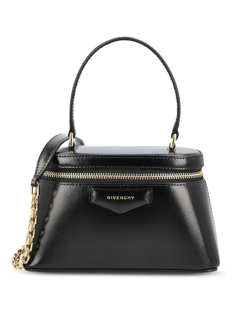 حقائب جيفنشي.. أسود