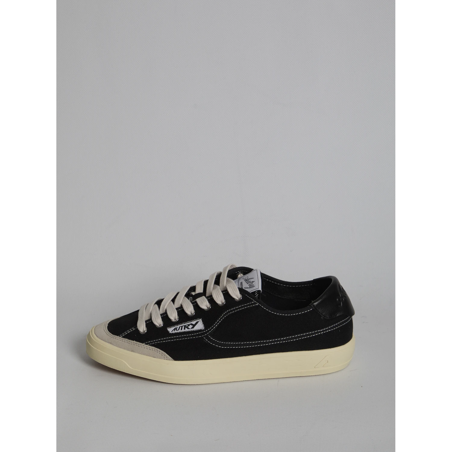 Windscape Low sneakers