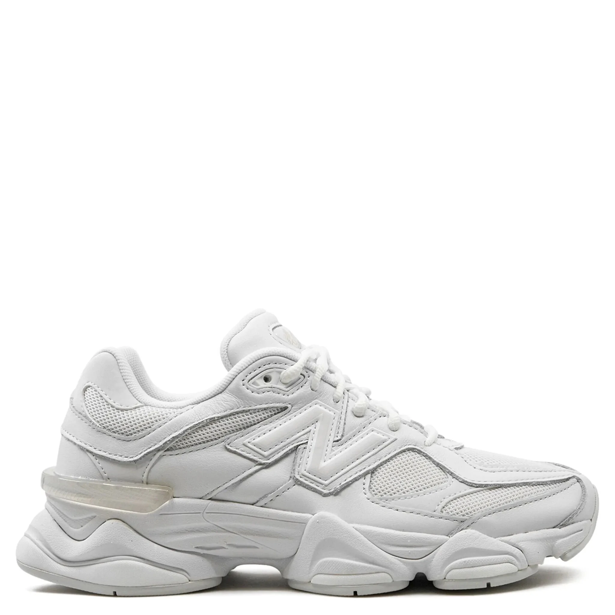 حذاء رياضي نيو بالانس أبيض