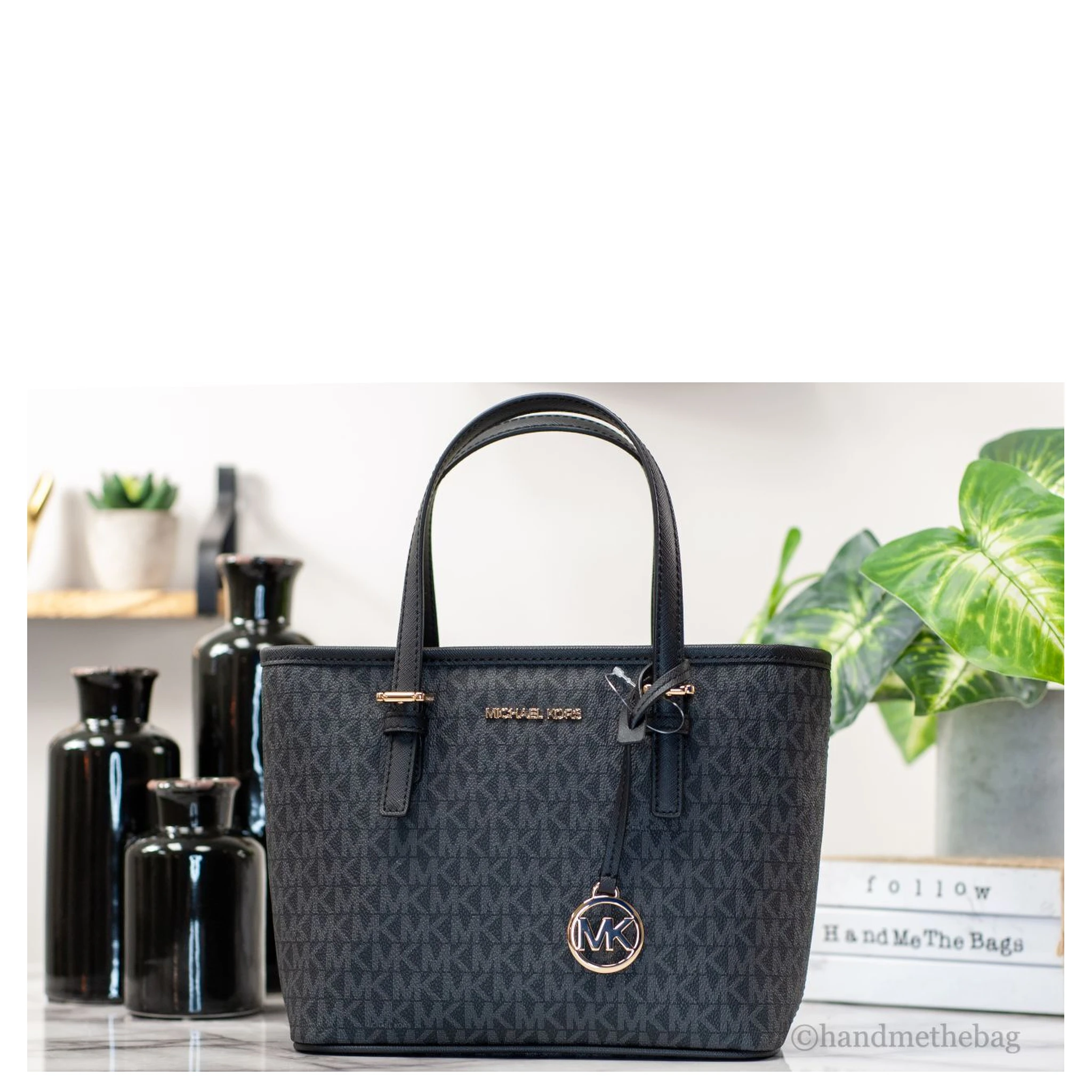 Michael Kors XS Carry All Jet Set Travel Womens Tote (BLACK SIG/GOLD)