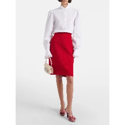 تيشيرت فالنتينو