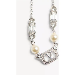 قلادة فالنتينو غارافاني