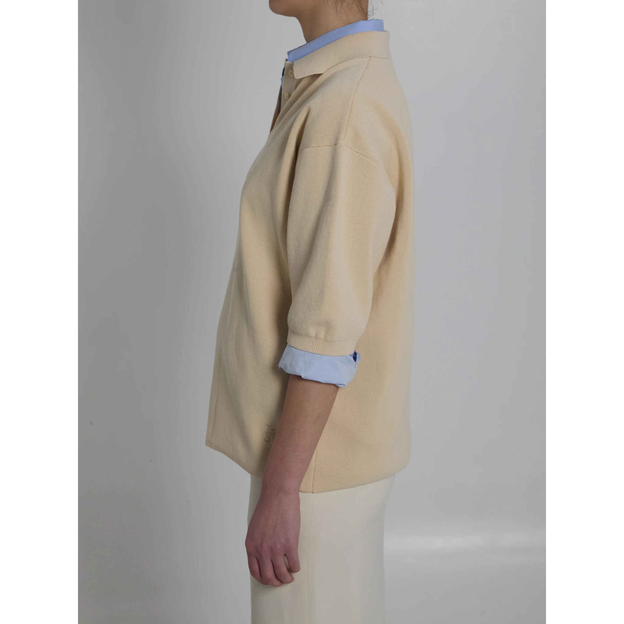 قميص بولو محبوك من نولا