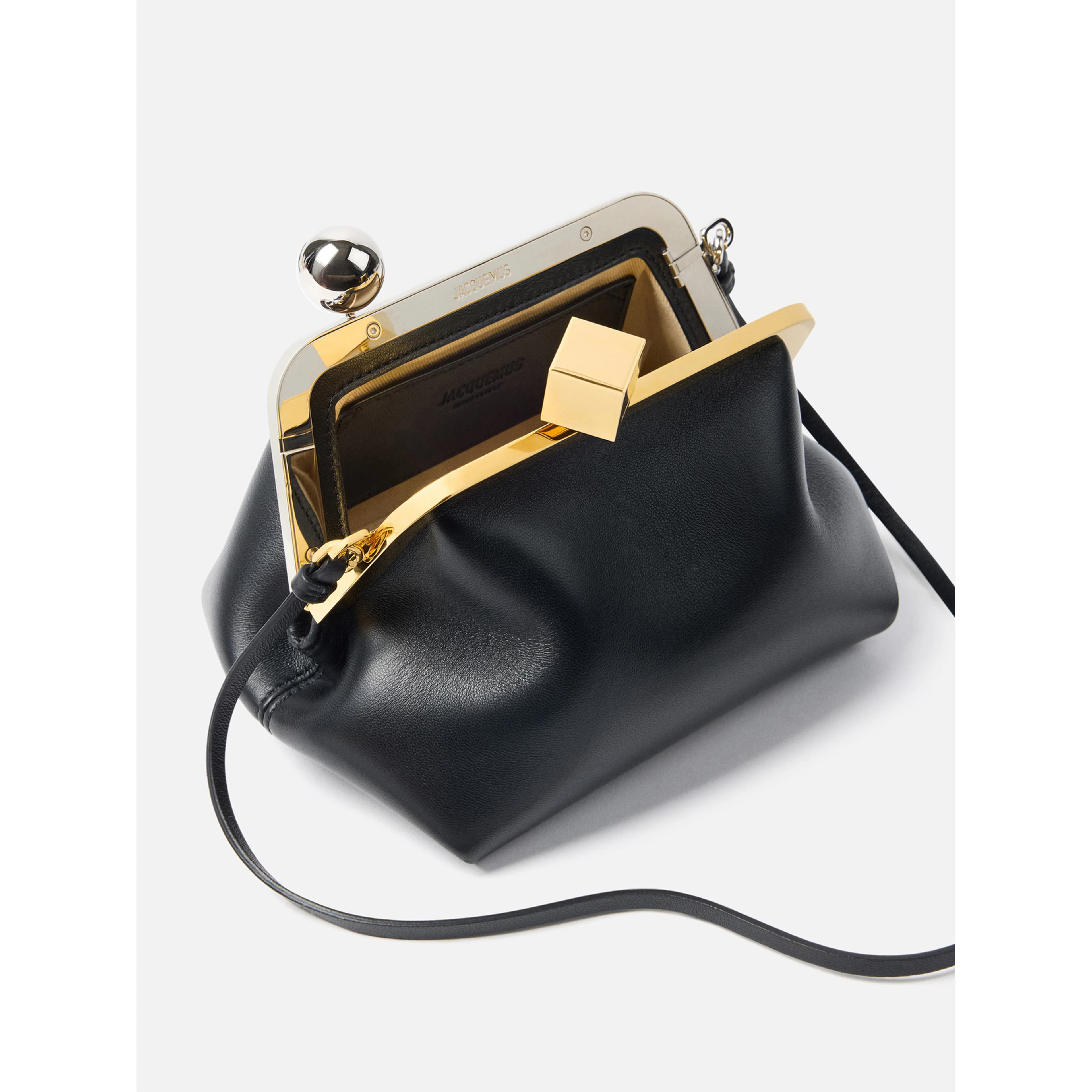 JACQUEMUS handbag