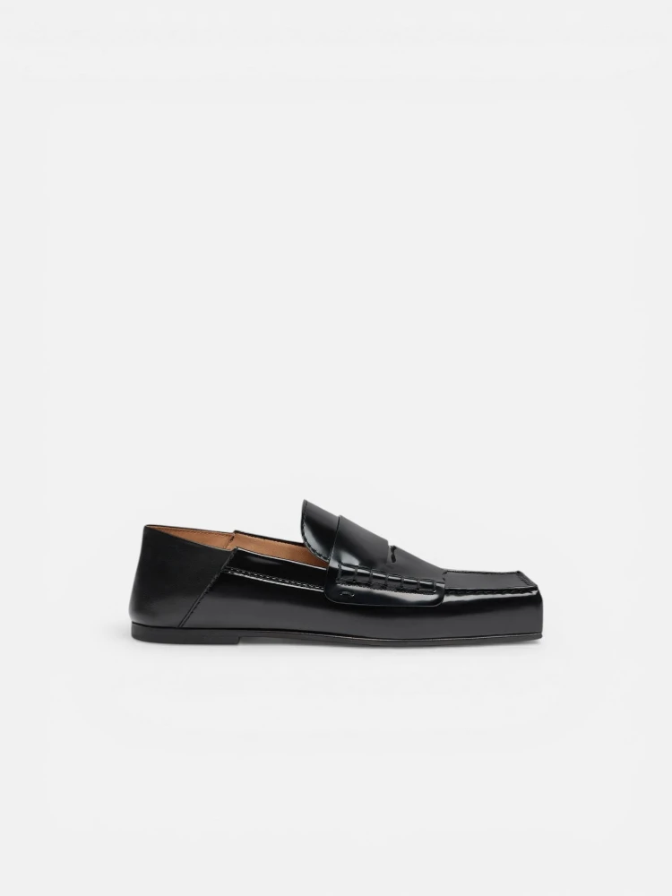 JACQUEMUS moccasins