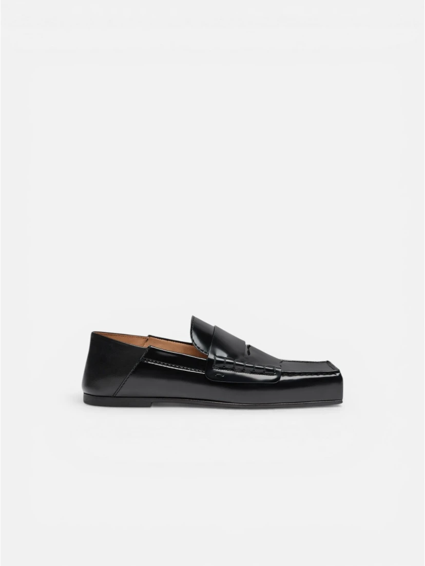 JACQUEMUS moccasins