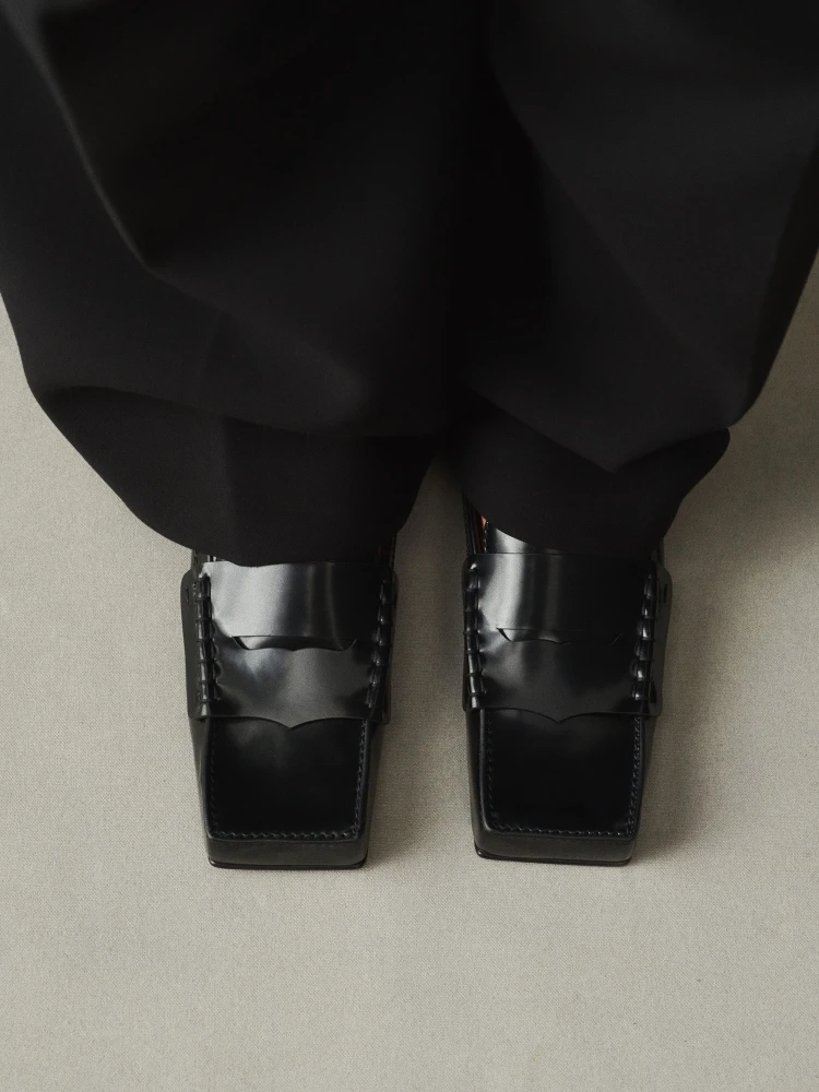 JACQUEMUS moccasins alternative