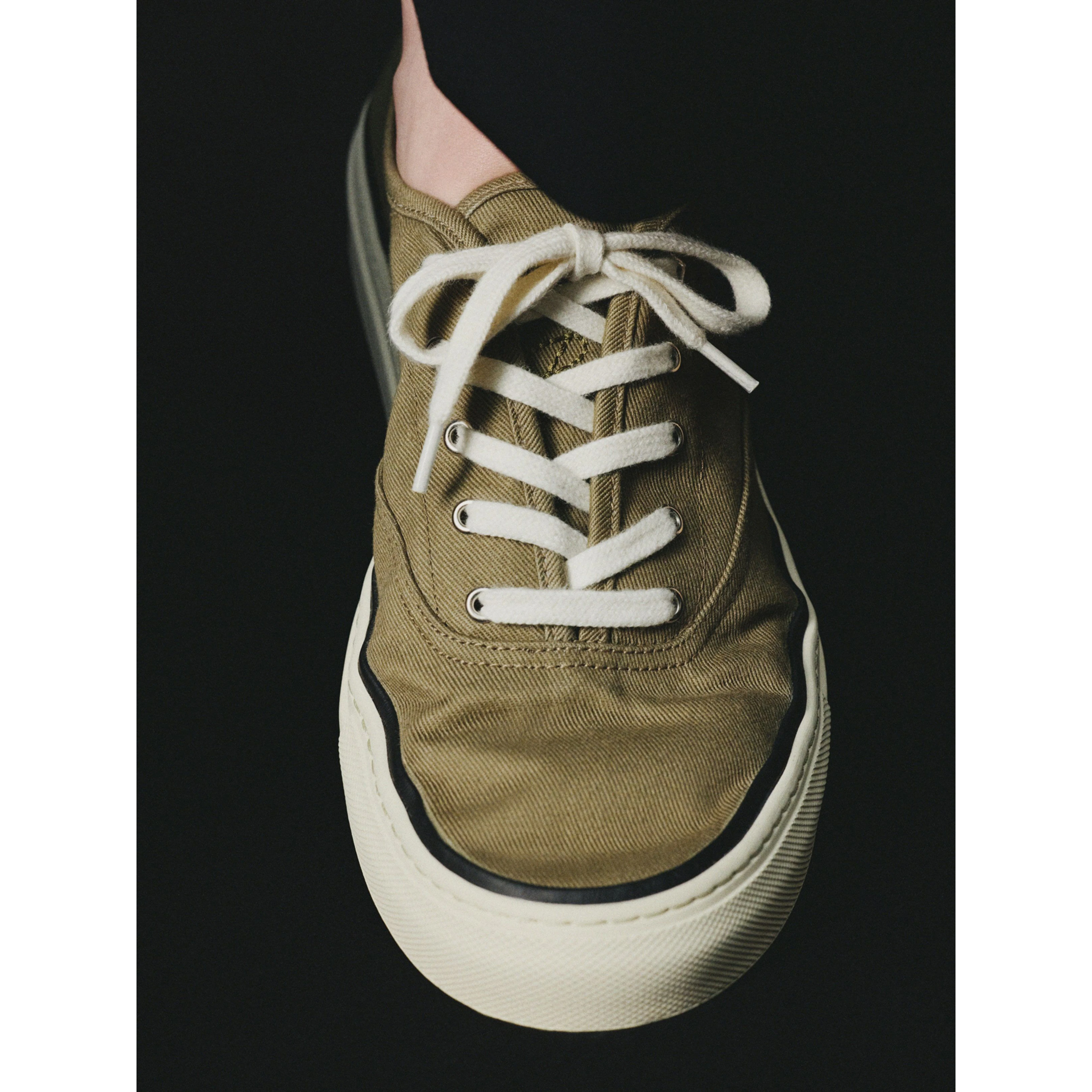JACQUEMUS sneakers
