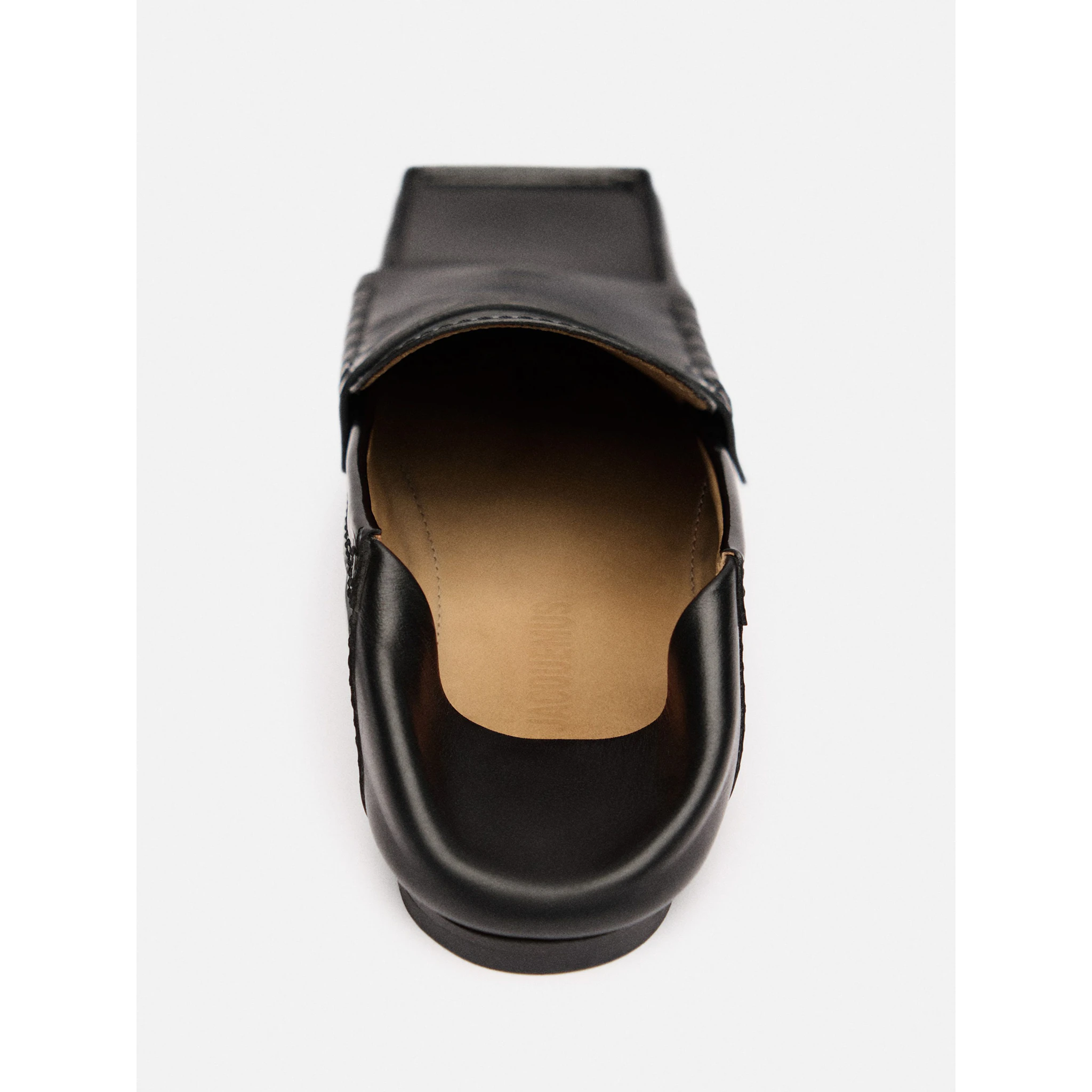 JACQUEMUS moccasins