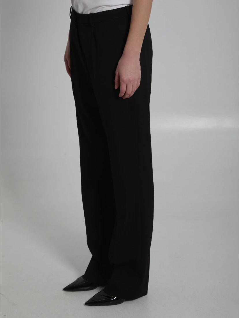 Slim tailored pants