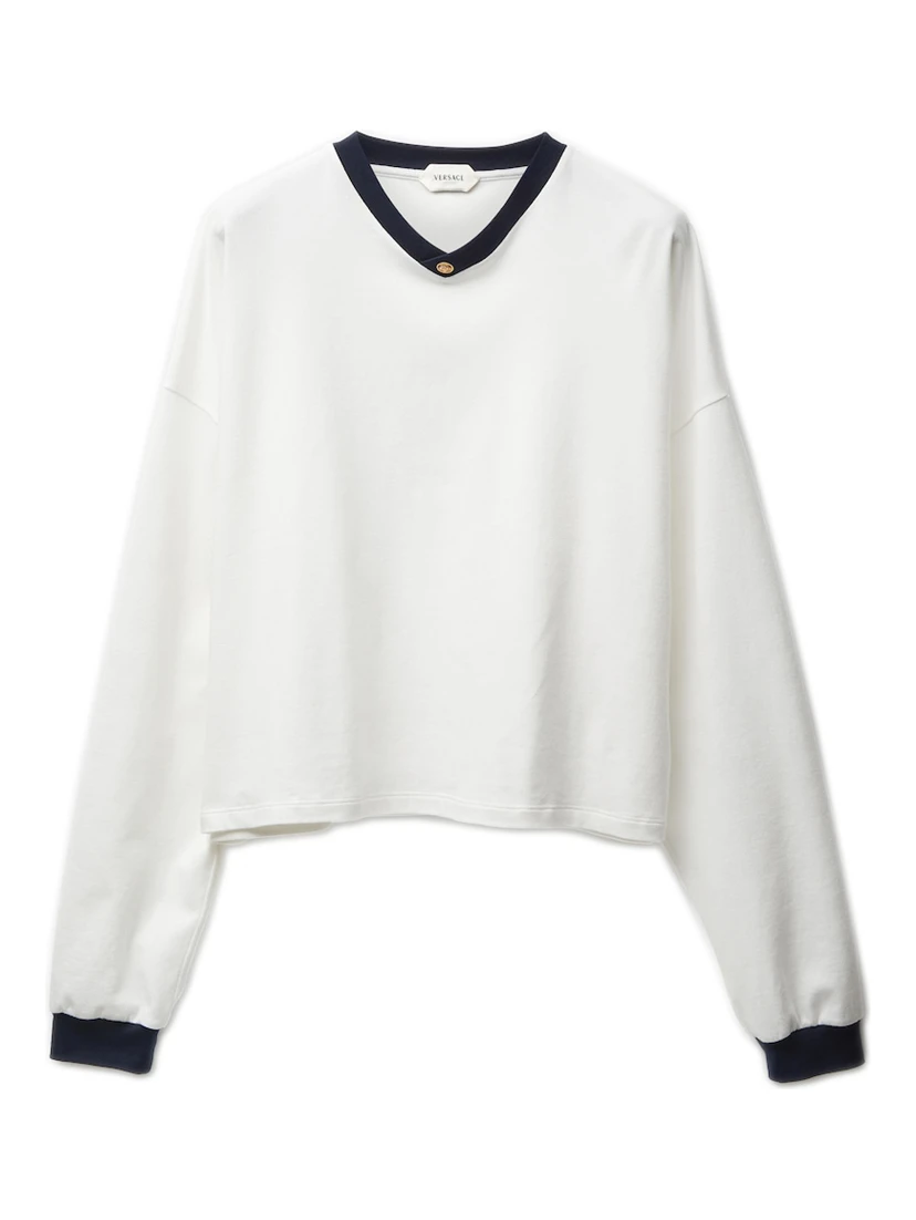 تيشيرتات وبولو من فرزاتشي باللون الأبيض