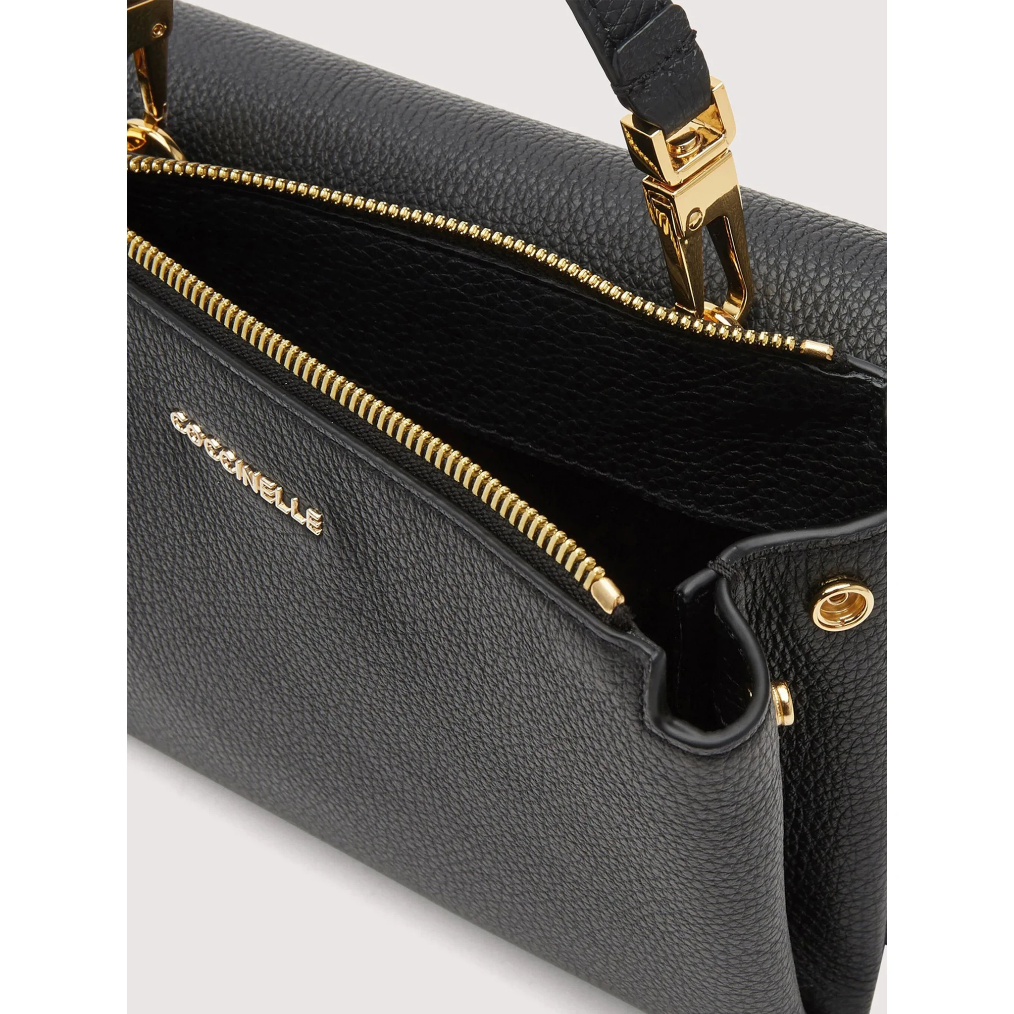 COCCINELLE ARLETTIS bag