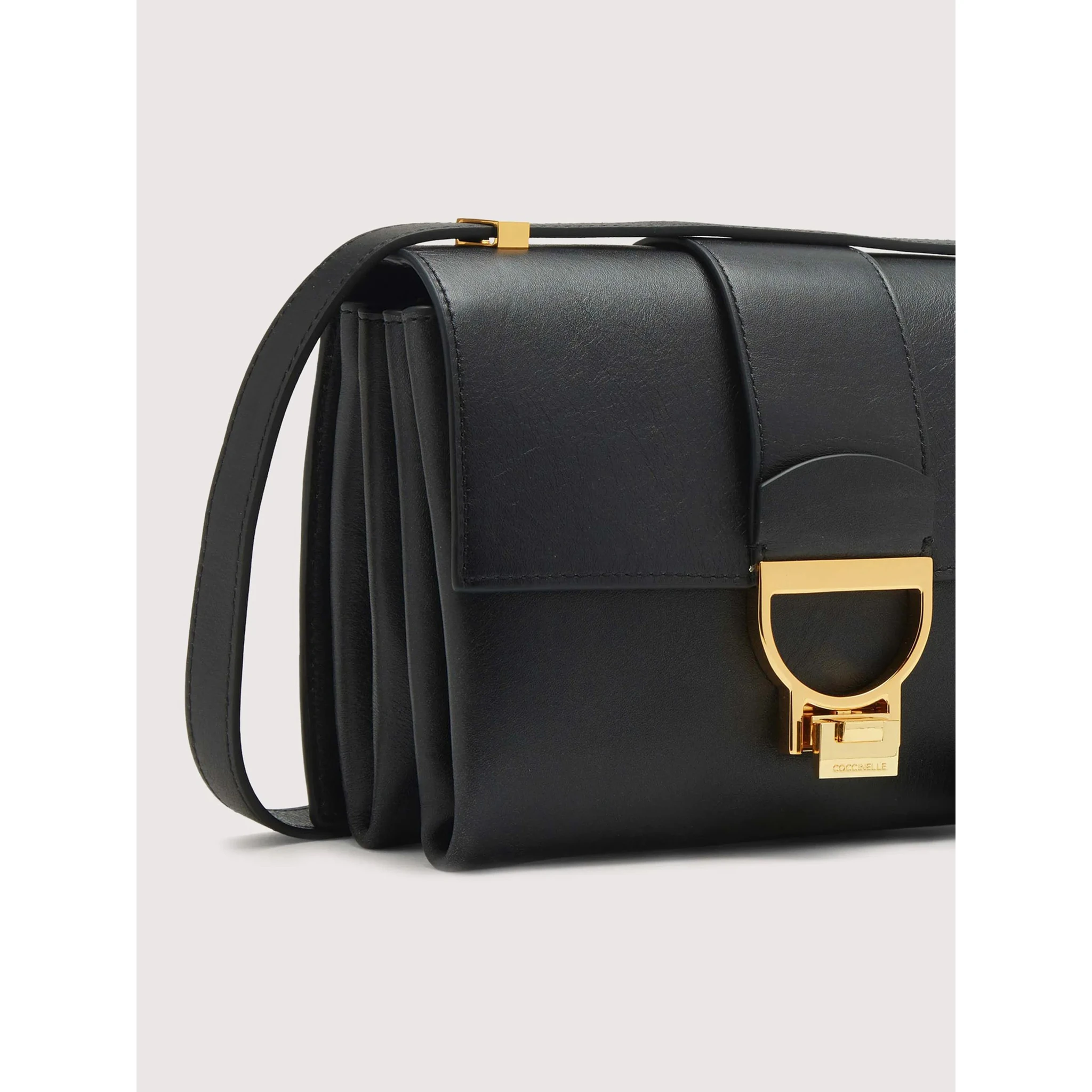 COCCINELLE ARLETTIS bag