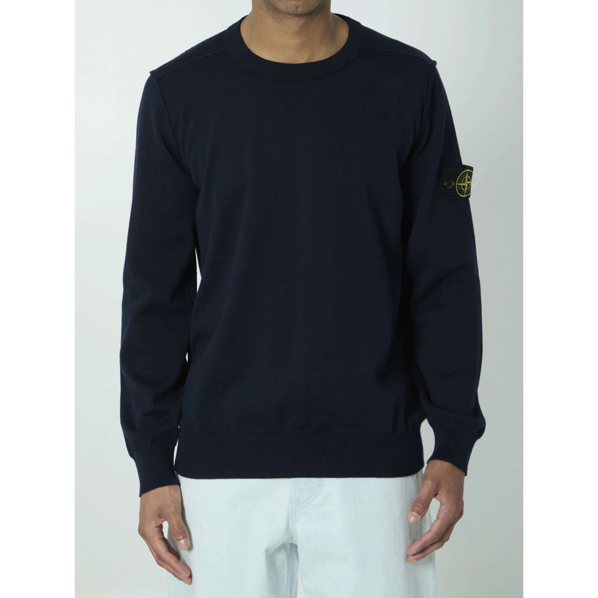 كنزة من القطن العضوي