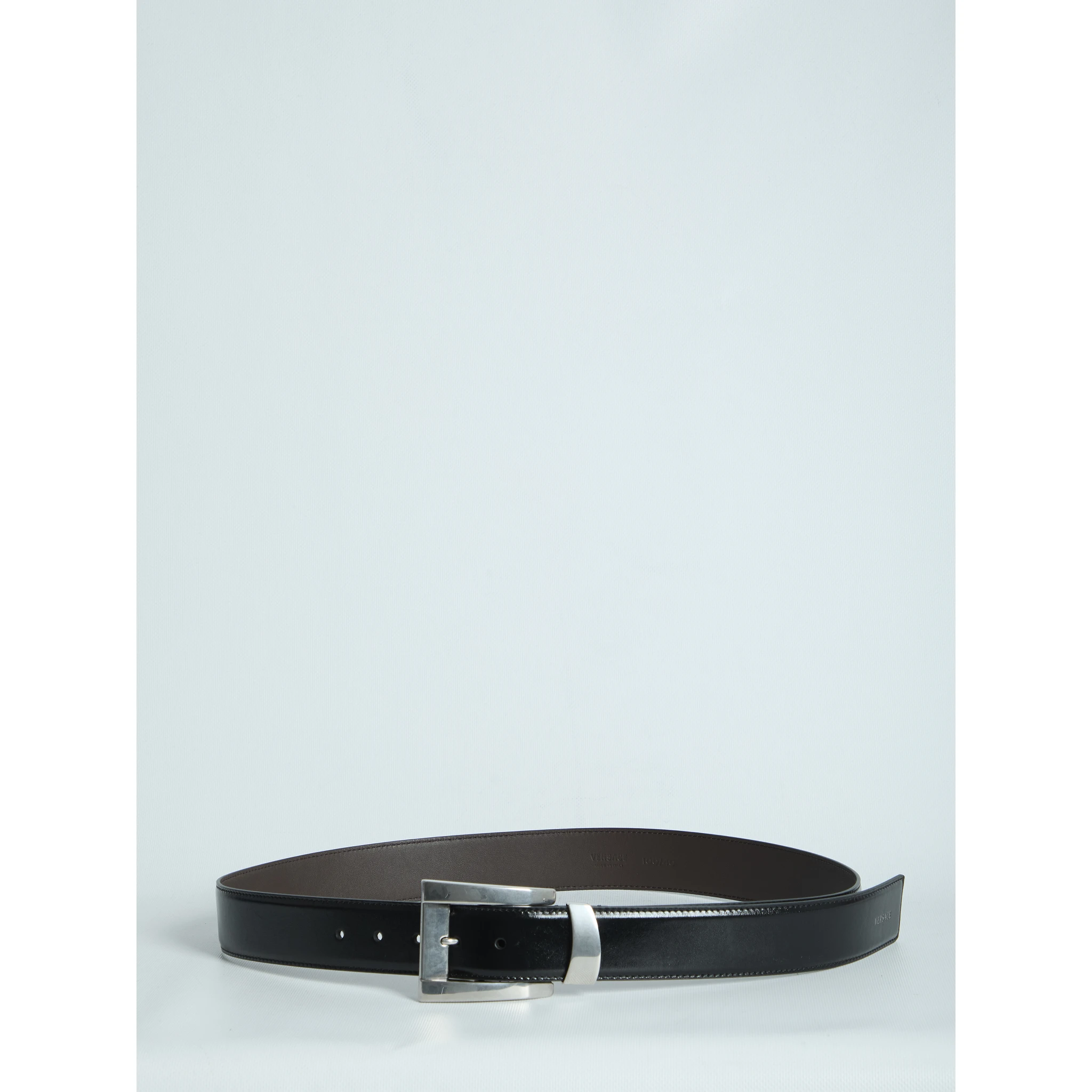 Leather belt