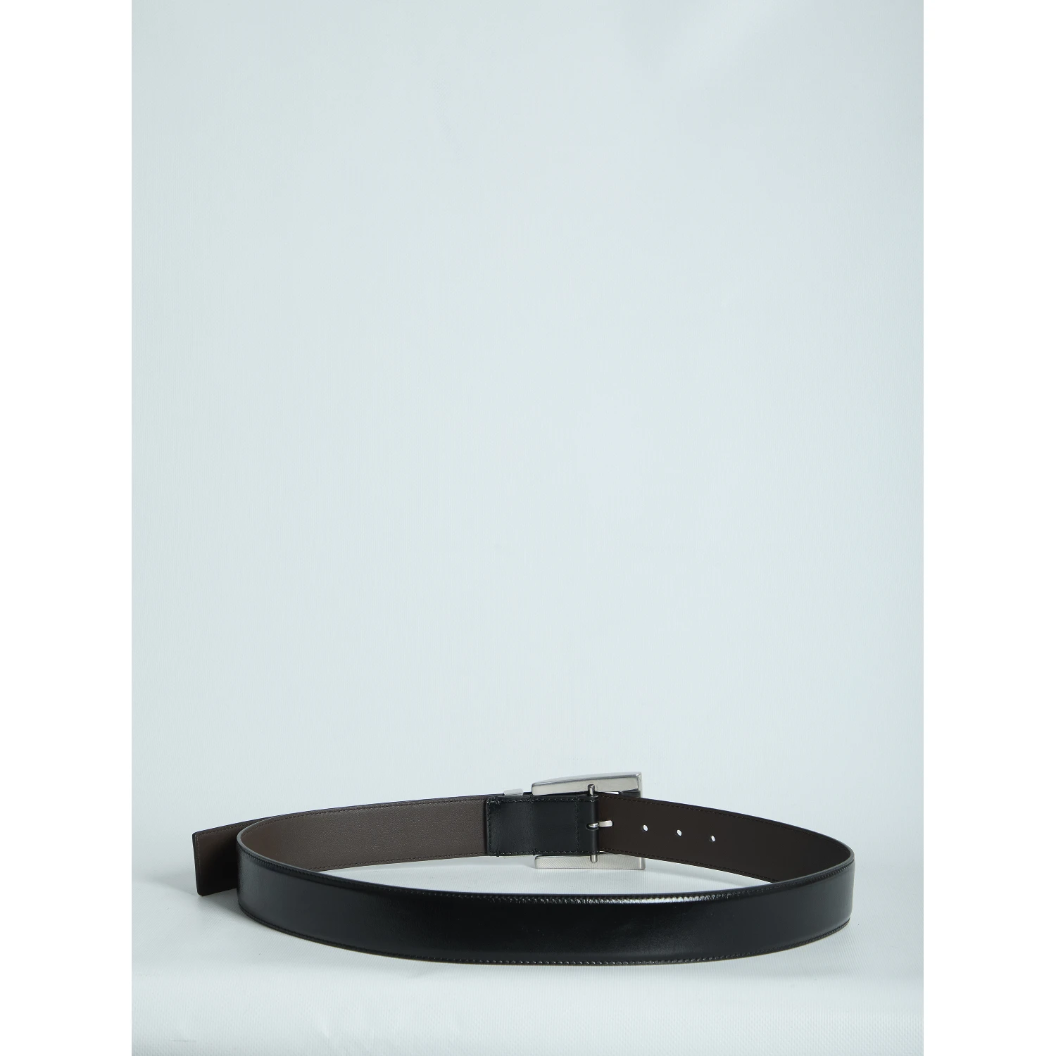 Leather belt