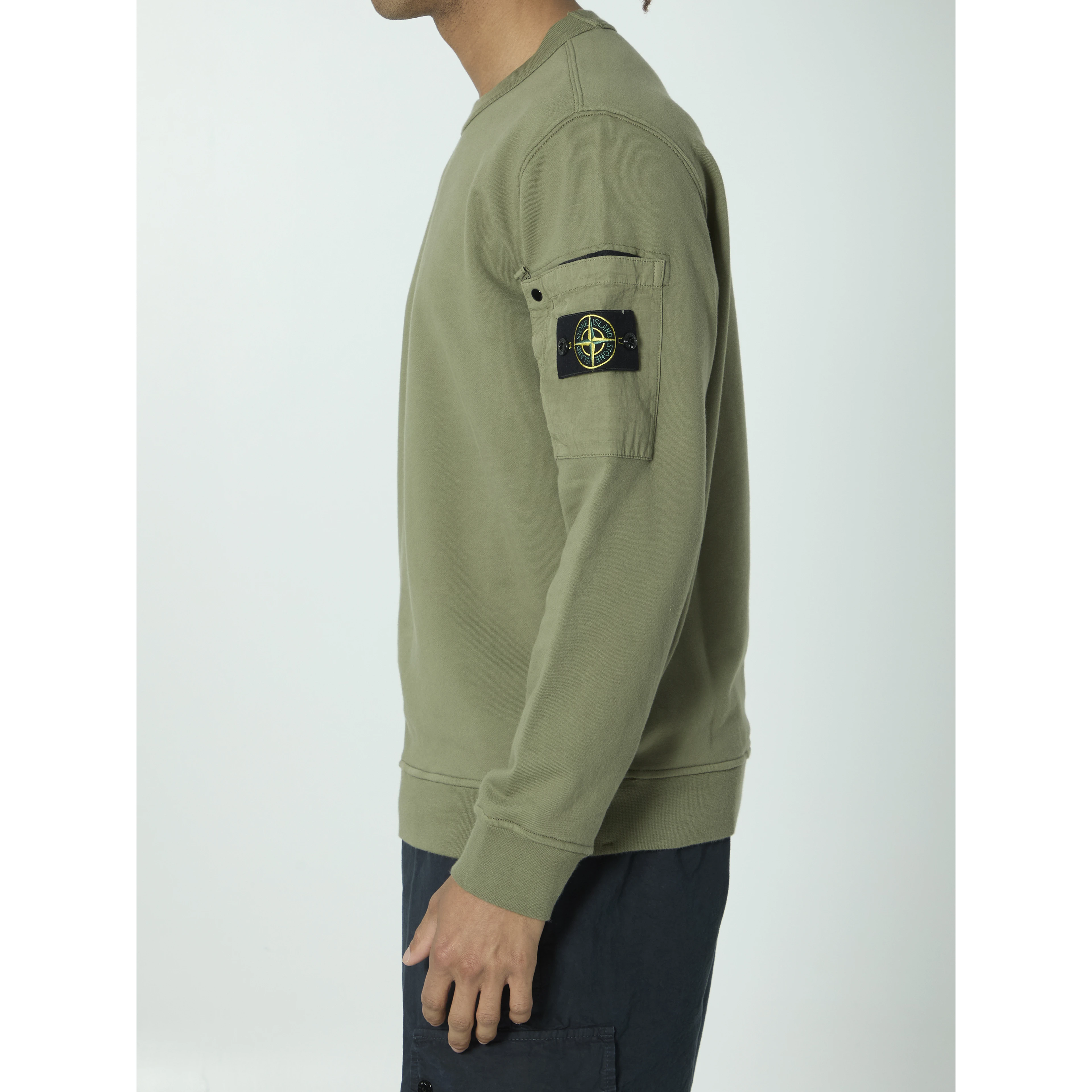 Crewneck sweatshirt