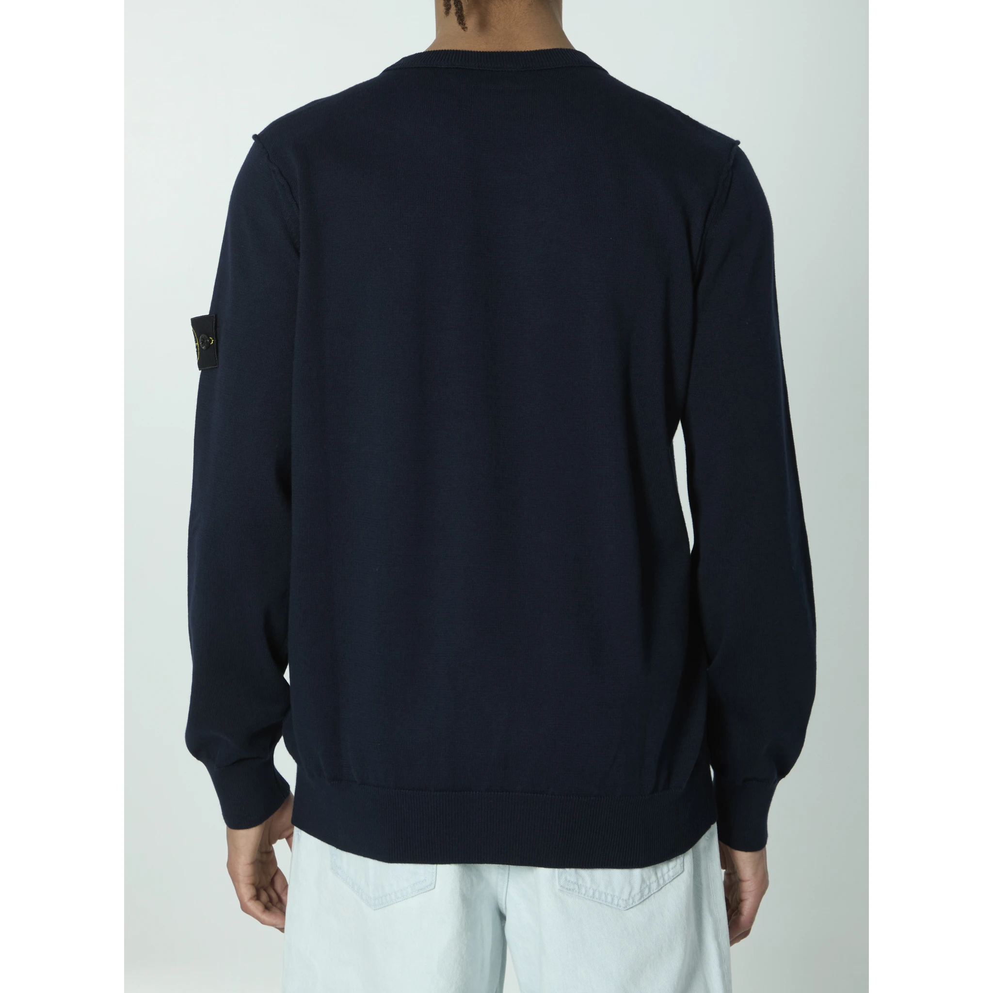 كنزة من القطن العضوي