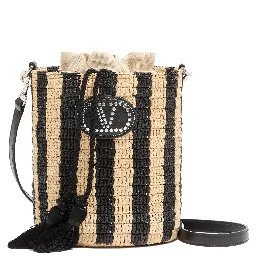 حقائب فالنتينو جارافاني.. بيج