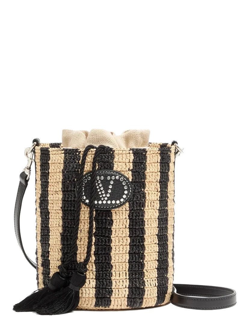 حقائب فالنتينو جارافاني.. بيج