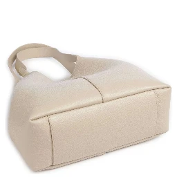 حقيبة كوكينيل سي-إيزي