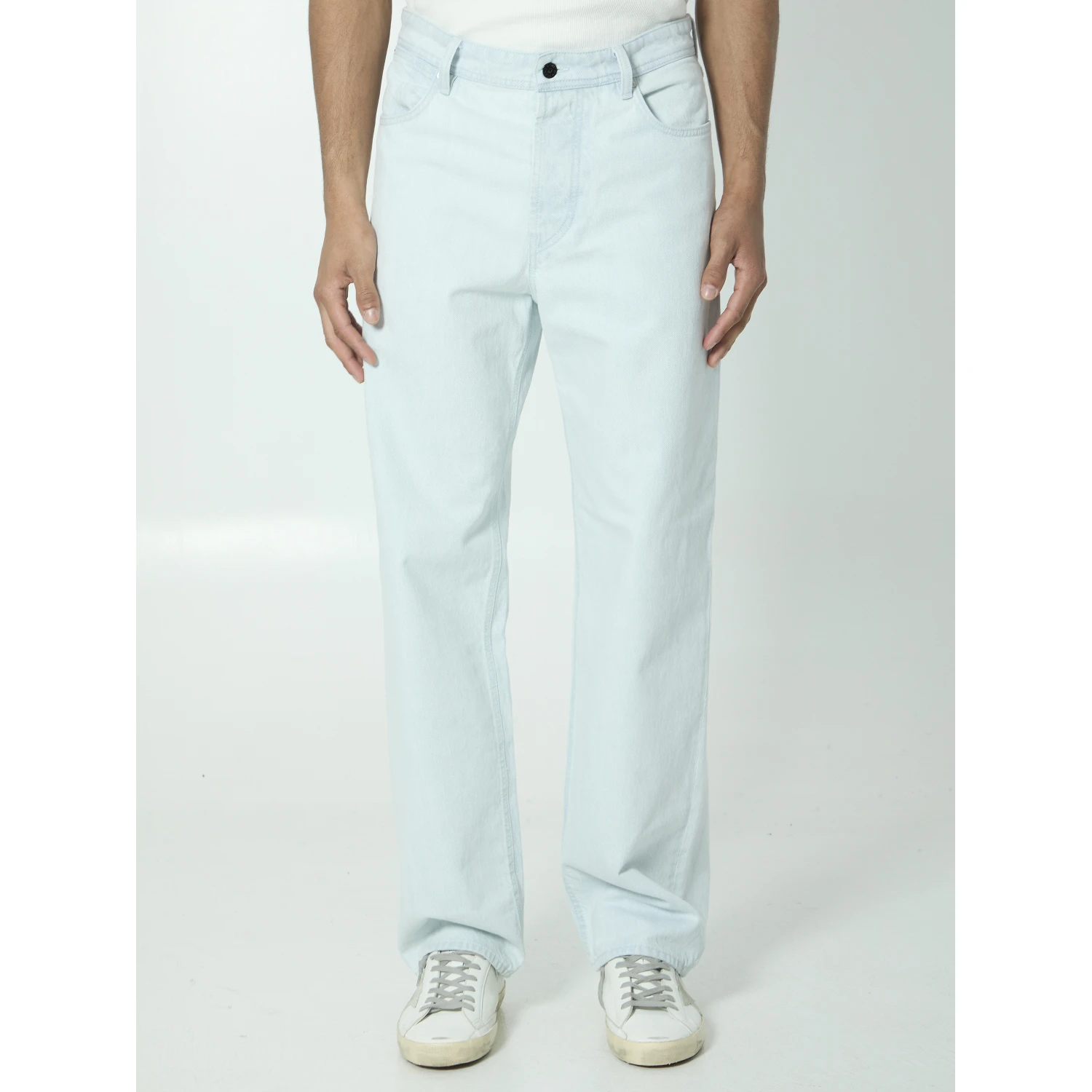 بنطال جينز فضفاض