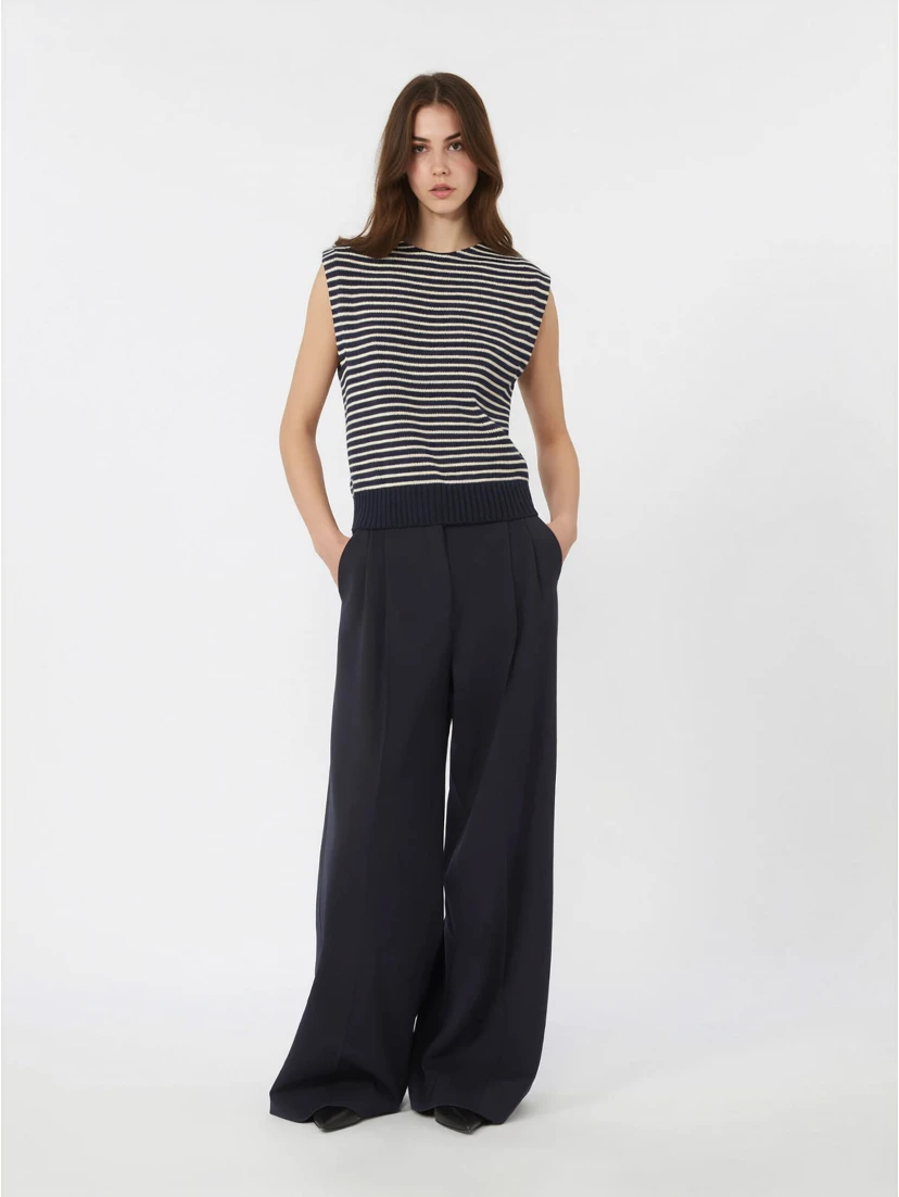 WEEKEND MAX MARA WKDLANDA vest