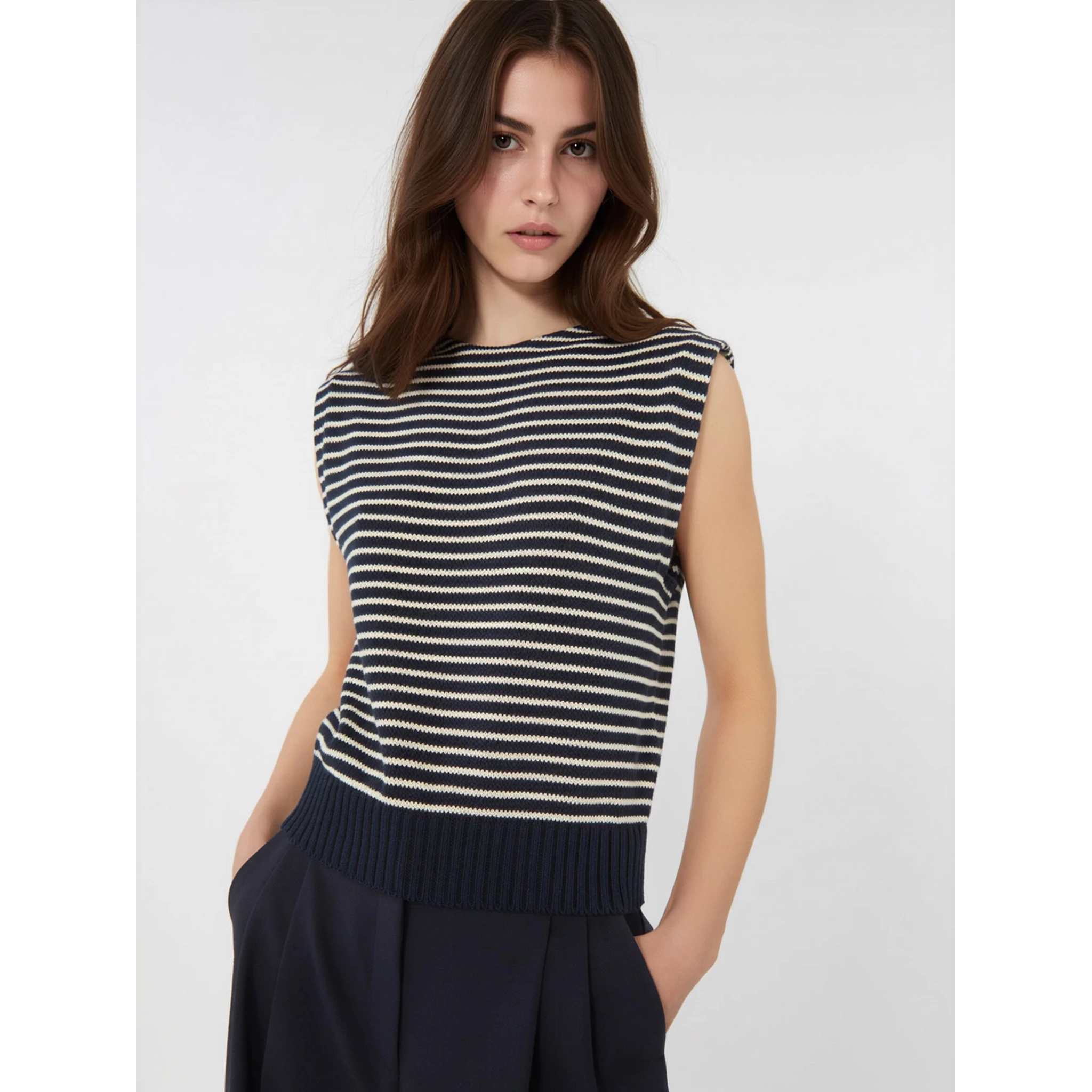 WEEKEND MAX MARA WKDLANDA vest