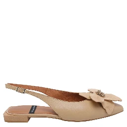 ANGEL ALARCON With Heel