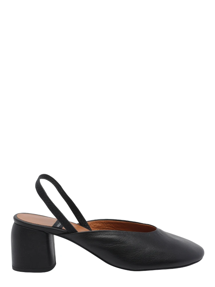 ANGEL ALARCON With Heel Black