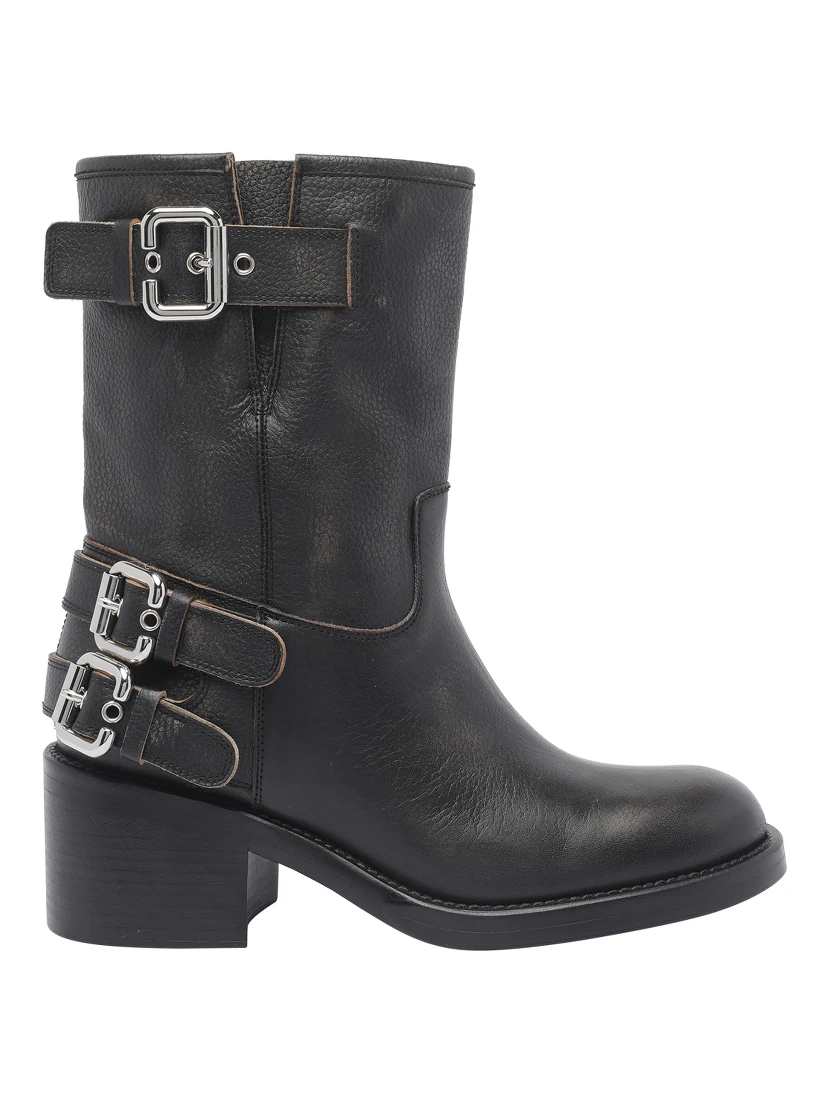 بوت أسود من كلوي