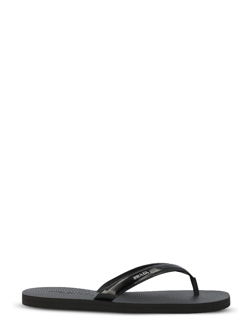 صندل برادا أسود