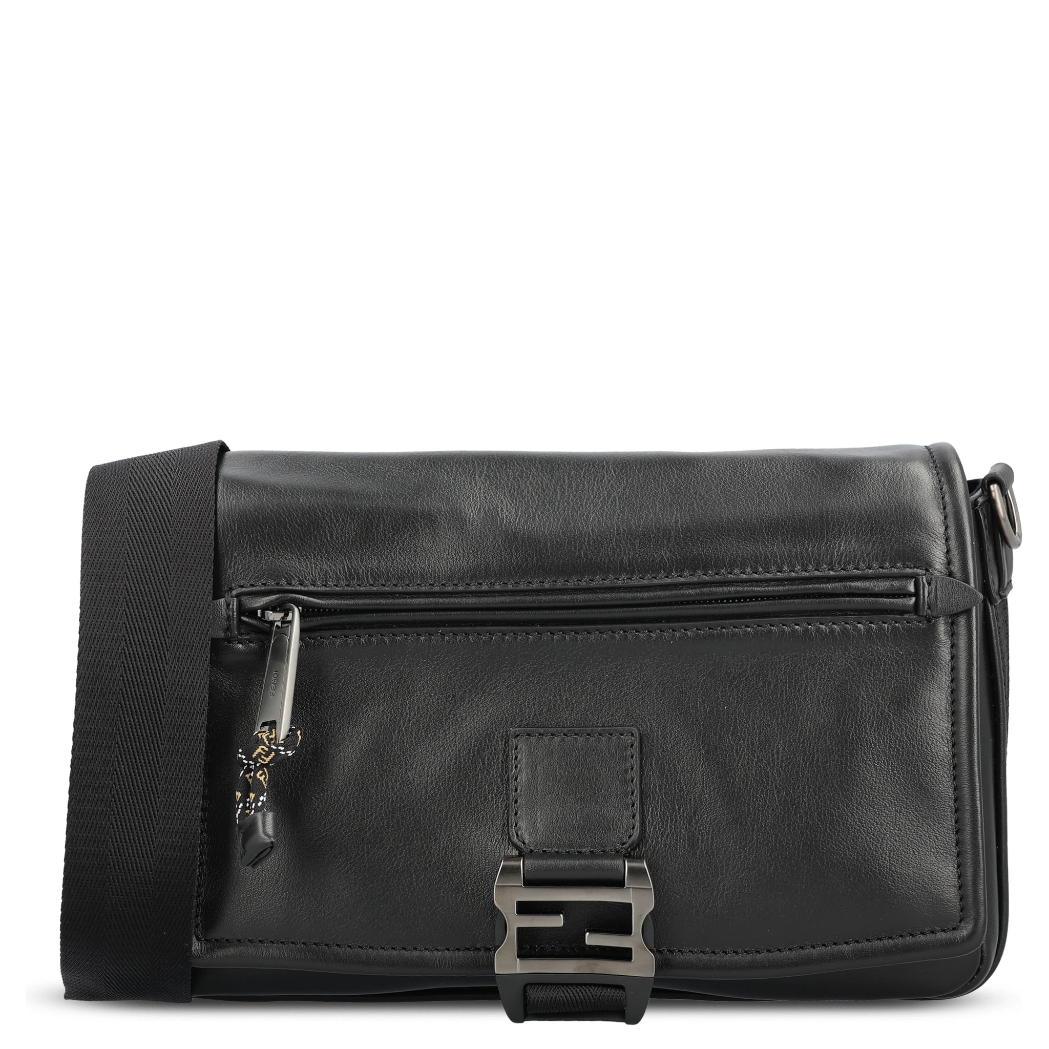 حقائب فندي.. أسود