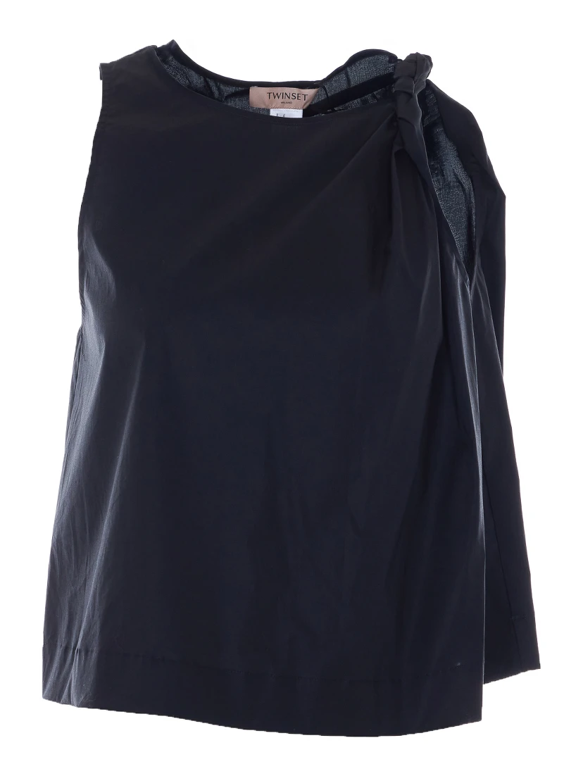 طقم ملابس علوية أسود مكون من قطعتين