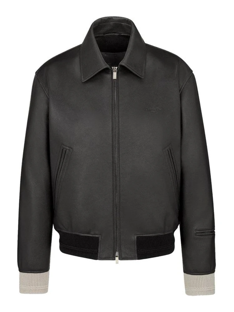 جاكيت جلد أسود