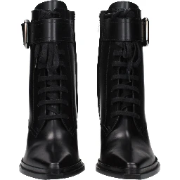 حذاء كاحل من الجلد الأسود