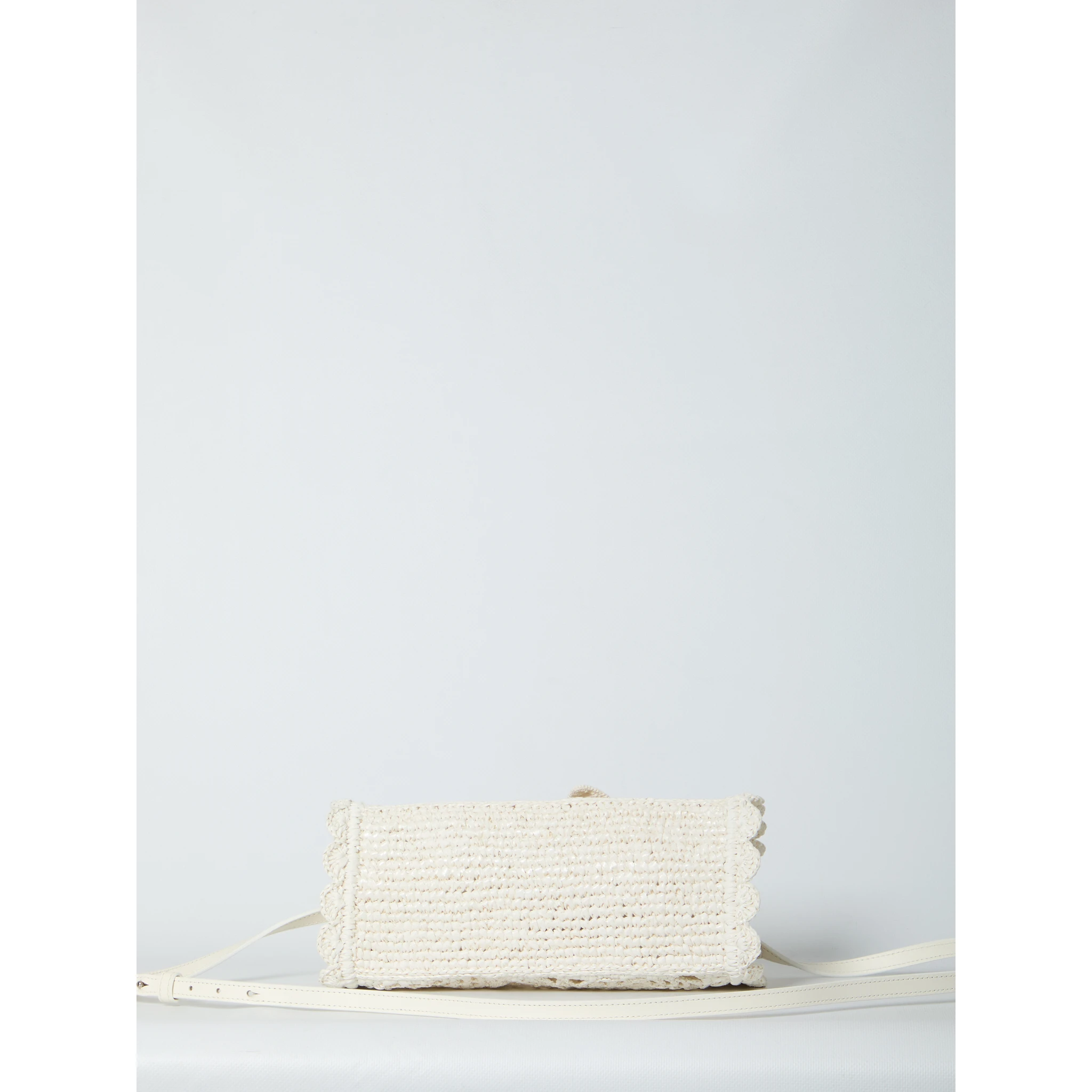 Le Turiusmo crochet bag small