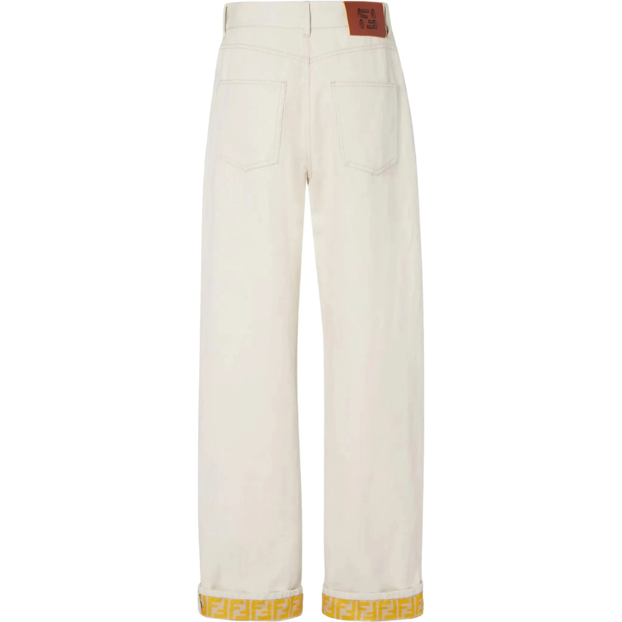 بنطلون جينز بقصة مستقيمة