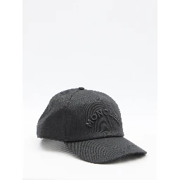 Baseball cap with logo